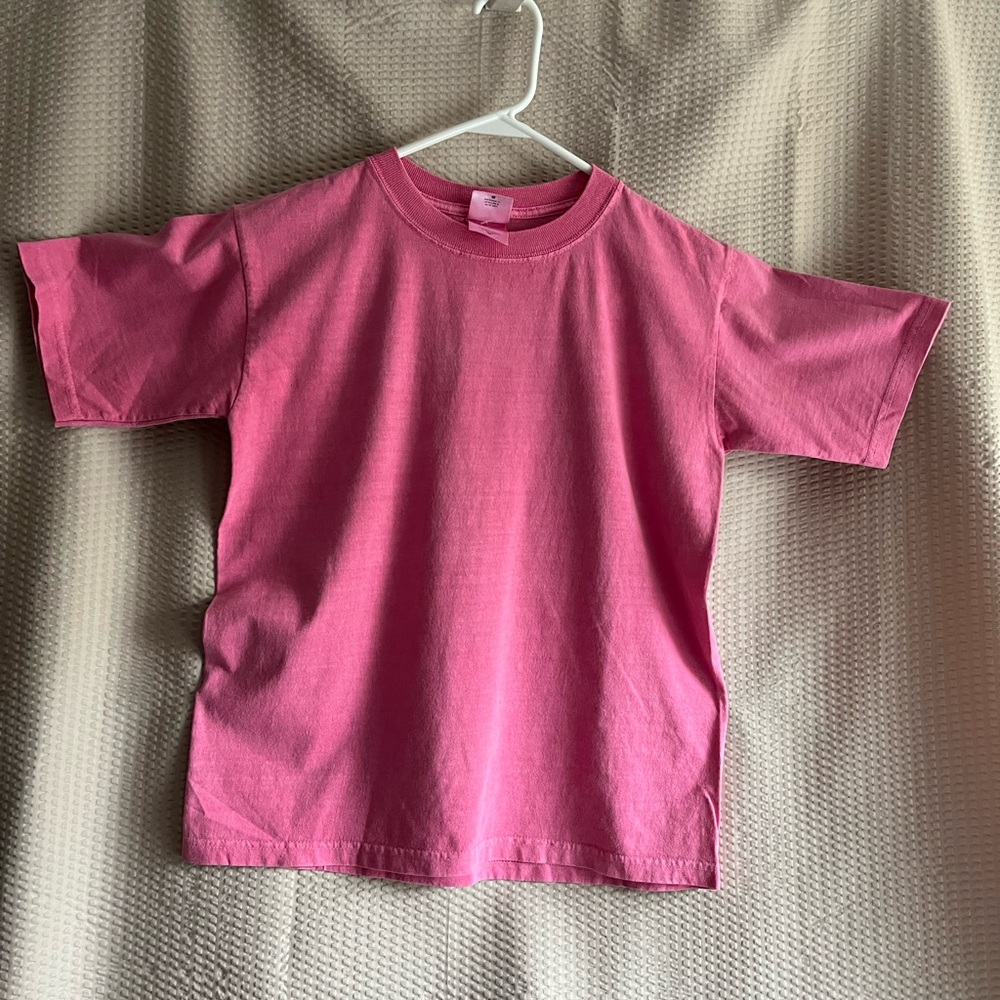 Chroma ZONE youth M pink t-shirt. 100% cotton. Pre-washed pre-shrunk